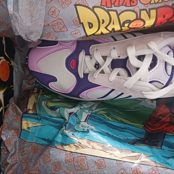 Adidas Dragon Ball Z sneakers - Picture 4 of 5